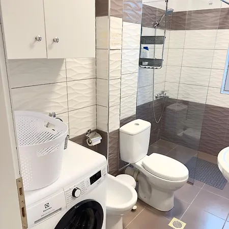 Pogradec Apartment Lägenhet